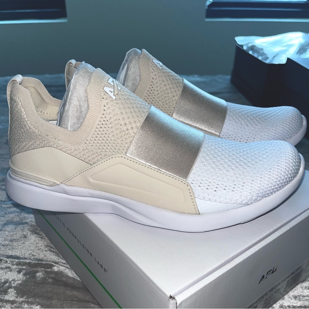 APL Techloom Bliss sneakers